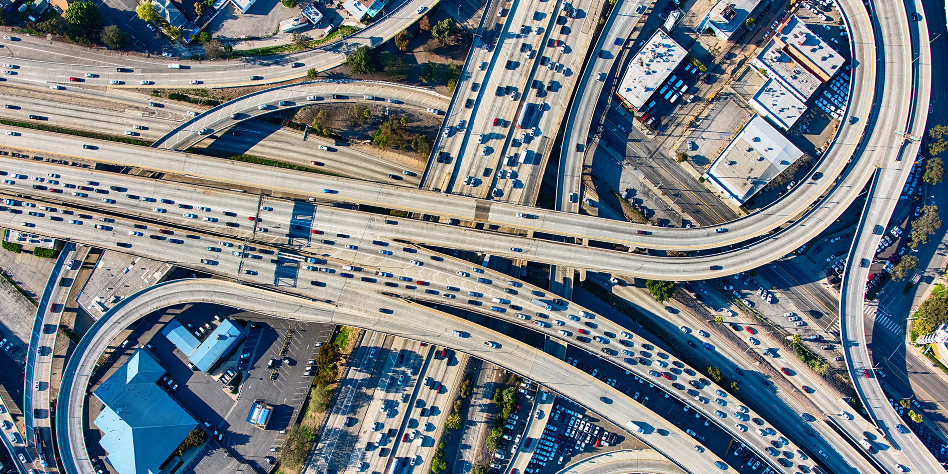 
On a busy freeway, how does a self-driving car make the right decision? | iStock/Art Wager