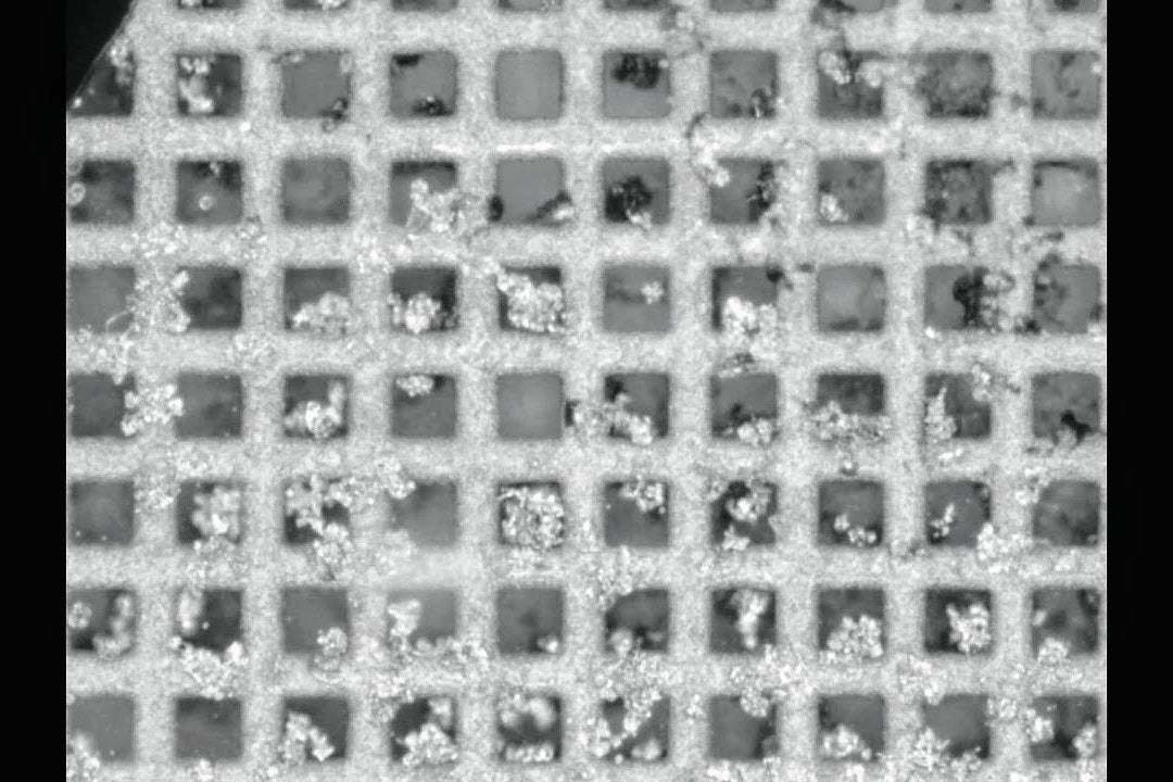 Microscopic view of a lithium recovery grid.